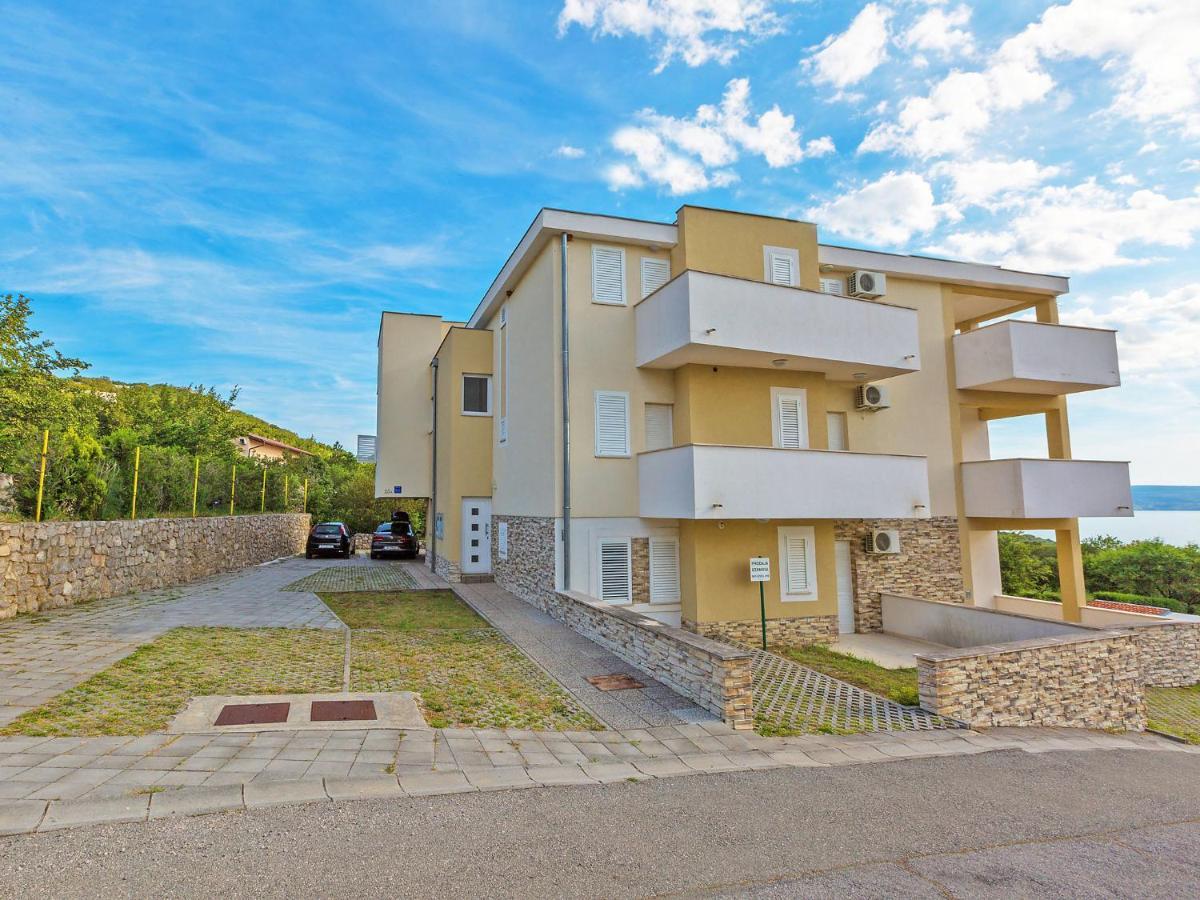 Apartment Cvit 1 By Interhome Кленовица Экстерьер фото