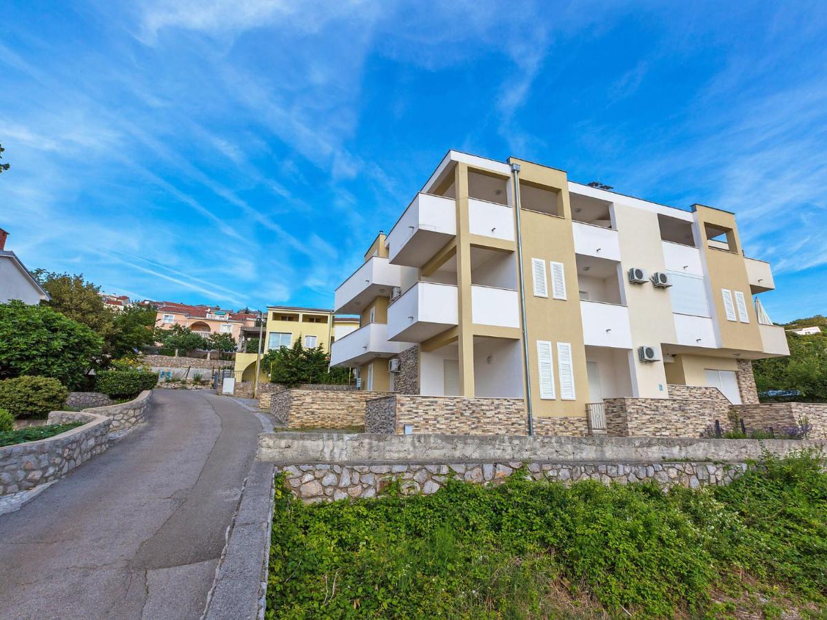 Apartment Cvit 1 By Interhome Кленовица Экстерьер фото